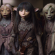 Las marionetas protagonistas de The Dark Crystal en Netflix.